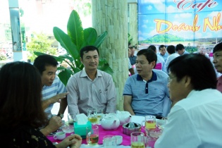 Quảng Ngãi: Tổ chức cà phê doanh nhân, kết nối doanh nghiệp và chính quyền