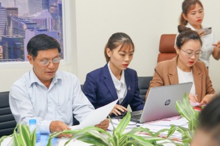 Công chứng sang sổ cho 60 khách hàng đầu tiên dự án Quảng Ngãi City Gate