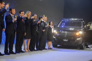 THACO ra mắt cặp Peugeot Traveller “Xứng tầm đẳng cấp”