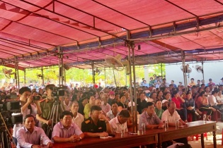 Bí thư Tỉnh ủy Quảng Ngãi đối thoại với người dân về số phận Nhà máy Rác Đức Phổ