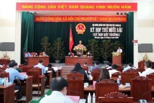 HĐND tỉnh Phú Yên thông qua 20 nghị quyết và bầu bổ sung ủy viên