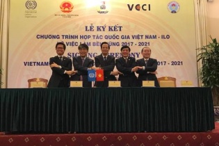 Ký kết hợp tác về việc làm bền vững giai đoạn 2017 - 2021