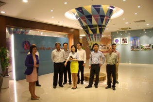 Tập đoàn SCG  tính chuyện hợp tác cùng Viglacera