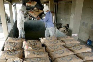 Việt Nam vượt Trung Quốc, đứng thứ 2 thế giới về sản lượng xi măng xuất khẩu