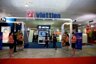 Ra mắt nhiều Bộ sưu tập mới tại Hội chợ Thời trang 2015