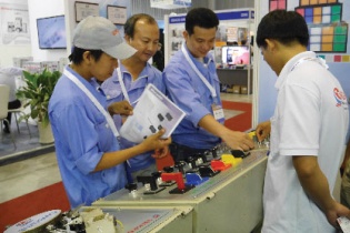 200 doanh nghiệp tham gia Electric and Power Vietnam 2016 