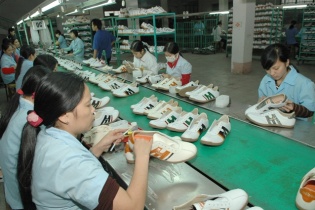 Xuất khẩu 57,5 tỷ USD giày dép giai đoạn 2011-2016