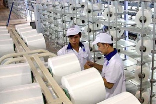 Vitas kiến nghị xóa thuế nhập khẩu xơ Polyester để tăng cạnh tranh