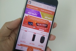 "Săn" 999 chương trình khuyến mại tại Online Friday 2017