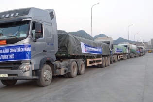 Doanh nghiệp xi măng rầm rộ ra quân đầu năm mới