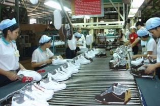 Xuất khẩu da giày: Thu về 5,7 tỷ USD, giày thể thao giữ ngôi quán quân