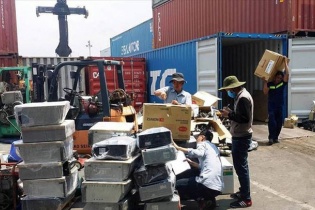 Tập đoàn, doanh nghiệp thuộc Bộ Công Thương nhận “trát” siết hoạt động nhập khẩu phế liệu