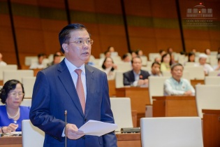 Bộ trưởng Đinh Tiến Dũng: Nền kinh tế còn dùng quá nhiều tiền mặt