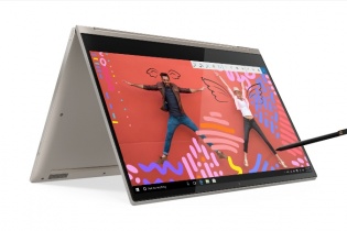 Sở hữu Laptop biến hình Yoga C930 với giá 49 triệu đồng