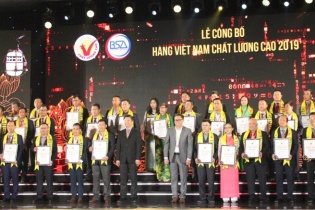 Điện Quang: Dấu ấn 23 năm Hàng Việt Nam chất lượng cao với App tư vấn chiếu sáng Lightcheck