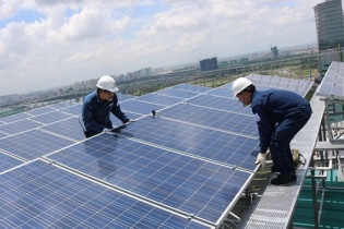 Đề nghị giá điện mặt trời áp mái 9,35 cent/kWh đến hết năm 2021