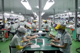 Điện thoại, hàng dệt may dẫn đầu kim ngạch xuất khẩu sang Hàn Quốc