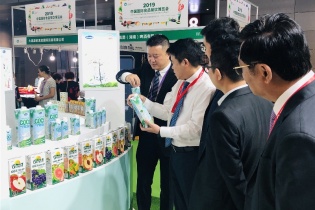 Xuất khẩu sữa sang Trung Quốc đặt mục tiêu 300 triệu USD vào năm 2020