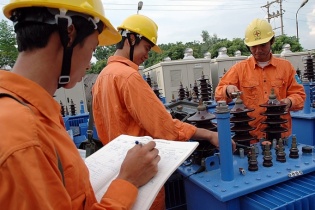 Năm 2020, ngành điện dự kiến huy động 7,9 tỷ kWh điện "giá chát"