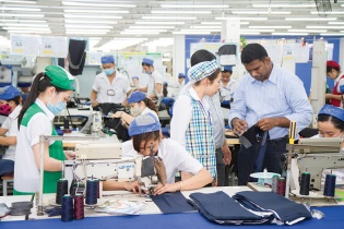 Xuất khẩu dệt may lỗi hẹn mục tiêu 40 tỷ USD