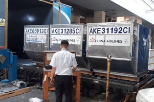 8 container thanh long của Vina T&T lên đường sang Mỹ sớm