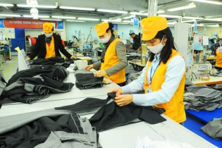 Xuất khẩu dệt may ảnh hưởng ra sao khi EU đóng cửa biên giới