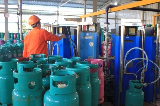 Nhà hàng, khách sạn đóng cửa, doanh nghiệp kinh doanh LPG sụt giảm từ 40 - 50% sản lượng