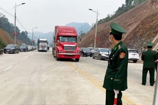 Việt Nam - Trung Quốc đạt thỏa thuận khôi phục thời gian làm thủ tục thông quan tại cửa khẩu Tân Thanh