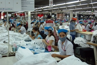 May Đồng Nai được tiếp sức 3 triệu USD sản xuất đồ phòng dịch