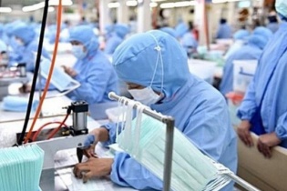 Xuất khẩu đồ phòng dịch sang EU được gia hạn miễn thuế nhập khẩu