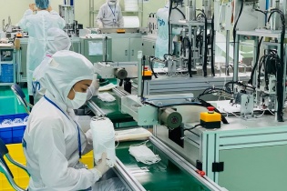 Lượng khẩu trang y tế xuất khẩu giảm mạnh