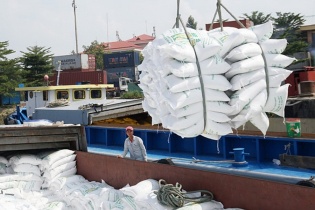 Doanh nghiệp tự chứng nhận xuất xứ để hưởng ưu đãi theo UKVFTA