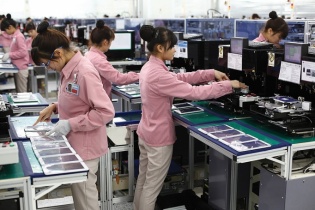 Việt Nam xuất khẩu gần 166 tỷ USD hàng hóa sang thị trường châu Á - châu Phi
