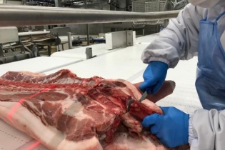 Nhu cầu tiêu dùng thịt lợn giảm mạnh sau Tết