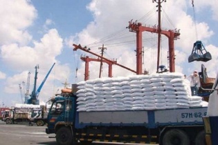 Giá phân bón nhập khẩu 2 tháng đầu năm 2022 tăng cỡ nào?