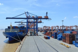 Xuất khẩu bám mục tiêu tăng trưởng 8%