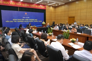 Hội nghị trực tuyến phát triển thị trường với Thương vụ Việt Nam ở nước ngoài