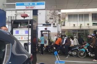 Bộ Công thương đề nghị nhiều bộ, ngành, địa phương hỗ trợ đảm bảo cung ứng xăng dầu