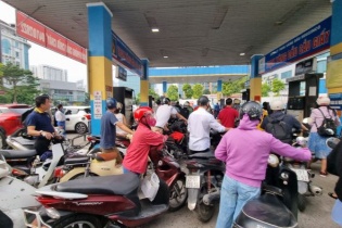 Xử lý nghiêm vi phạm đối với việc ngừng, không cung cấp xăng dầu