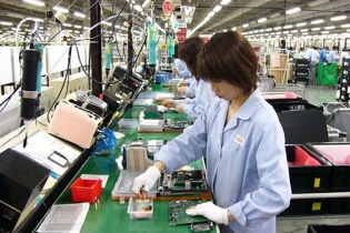 Hôm nay, ngày 15/12, xuất nhập khẩu của Việt Nam cán mốc 700 tỷ USD