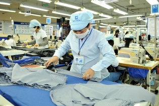 Dệt may dự liệu 2 kịch bản tăng trưởng năm 2023 