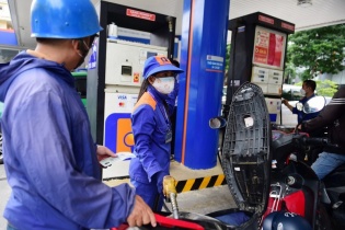 Doanh nghiệp bán lẻ xăng dầu kiến nghị được chia lại chi phí kinh doanh