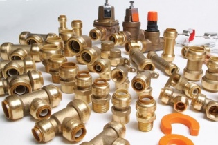 Canada kết luận về chống bán phá giá sản phẩm khớp nối ống đồng của Việt Nam 