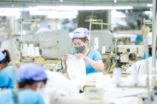 Xuất khẩu dệt may vẫn bám mục tiêu 39-40 tỷ USD cả năm, dù khó 