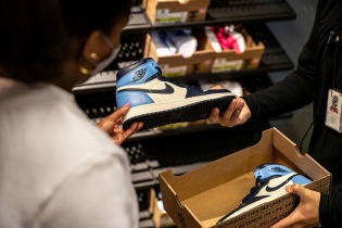 Thị trường hơn 330 triệu dân giảm mua hàng chục tỷ USD hàng hóa từ Việt Nam