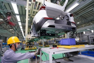 "Sức khỏe" ngành sản xuất suy giảm trong cả năm 2023