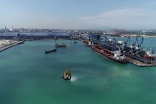 Xuất nhập khẩu hàng hóa Việt Nam - Australia năm 2023 đạt gần 14 tỷ USD