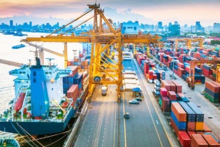 Hơn 1.000 doanh nghiệp tham gia xuất nhập khẩu trong 7 ngày Tết