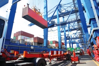 Xuất siêu đến ngày 15/6 đạt hơn 9 tỷ USD