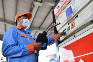 Nghiên cứu thành lập sàn giao dịch xăng dầu